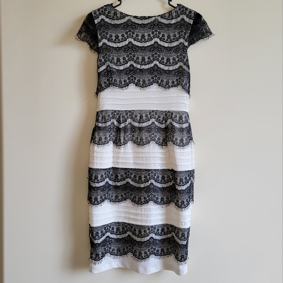 Melrose & Market Lace Dress - Picture 2 of 5